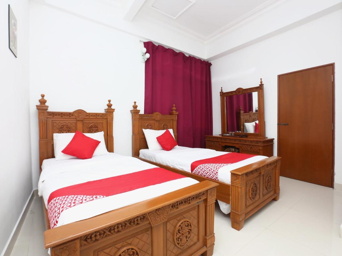 Super Oyo 89435 Nusantara Group Hotel Jertih Exterior photo